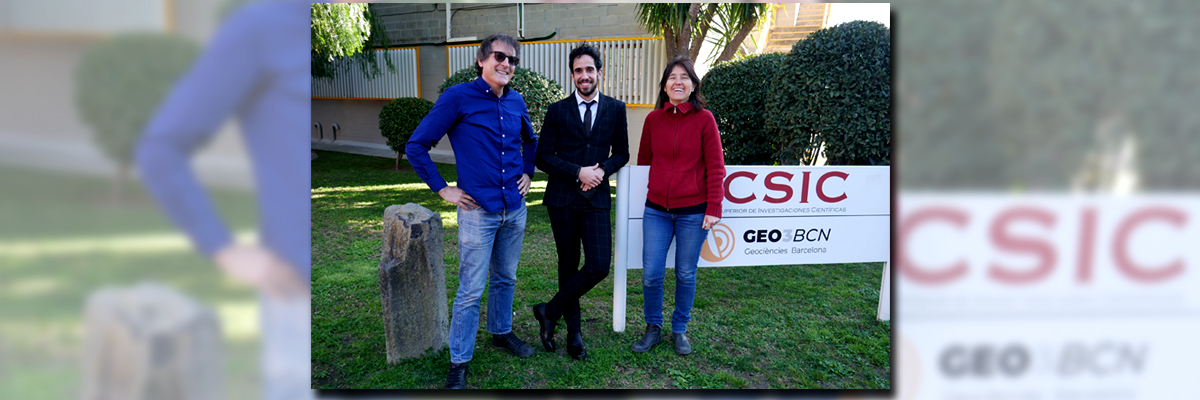 Ángel valverde with Ivone Jiménez-Munt and Daniel García-Castellanos (Imagen: Lara Expósito) 20210210 FotoNoti03