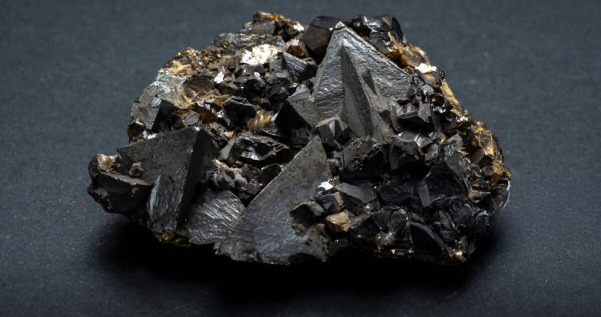 Technology and sustainability in georesource exploration